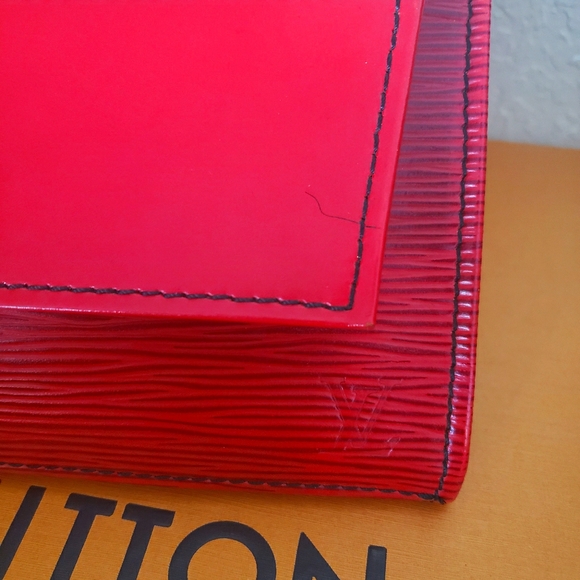 SOLD - Picture 3 of 12